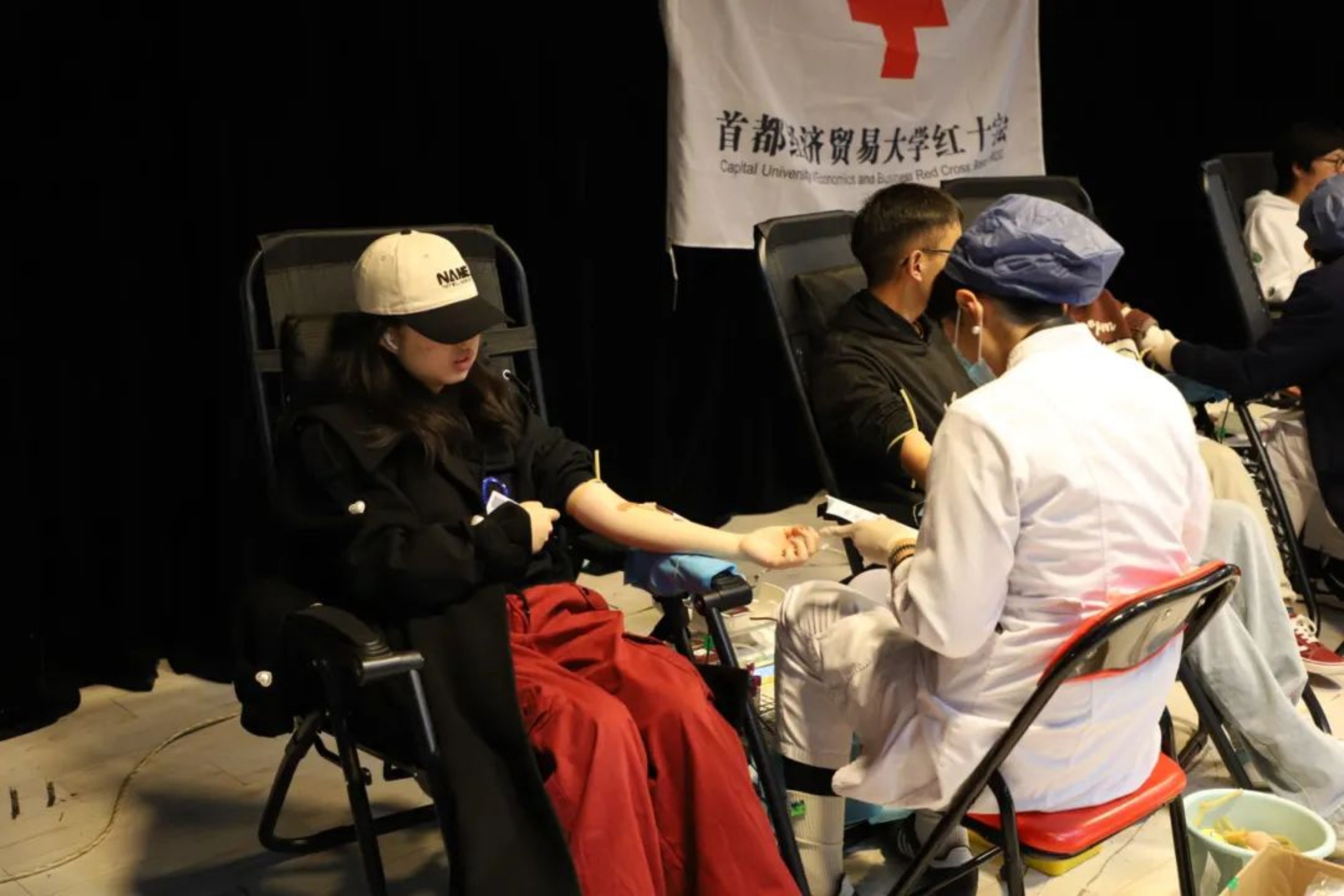 勾引色情