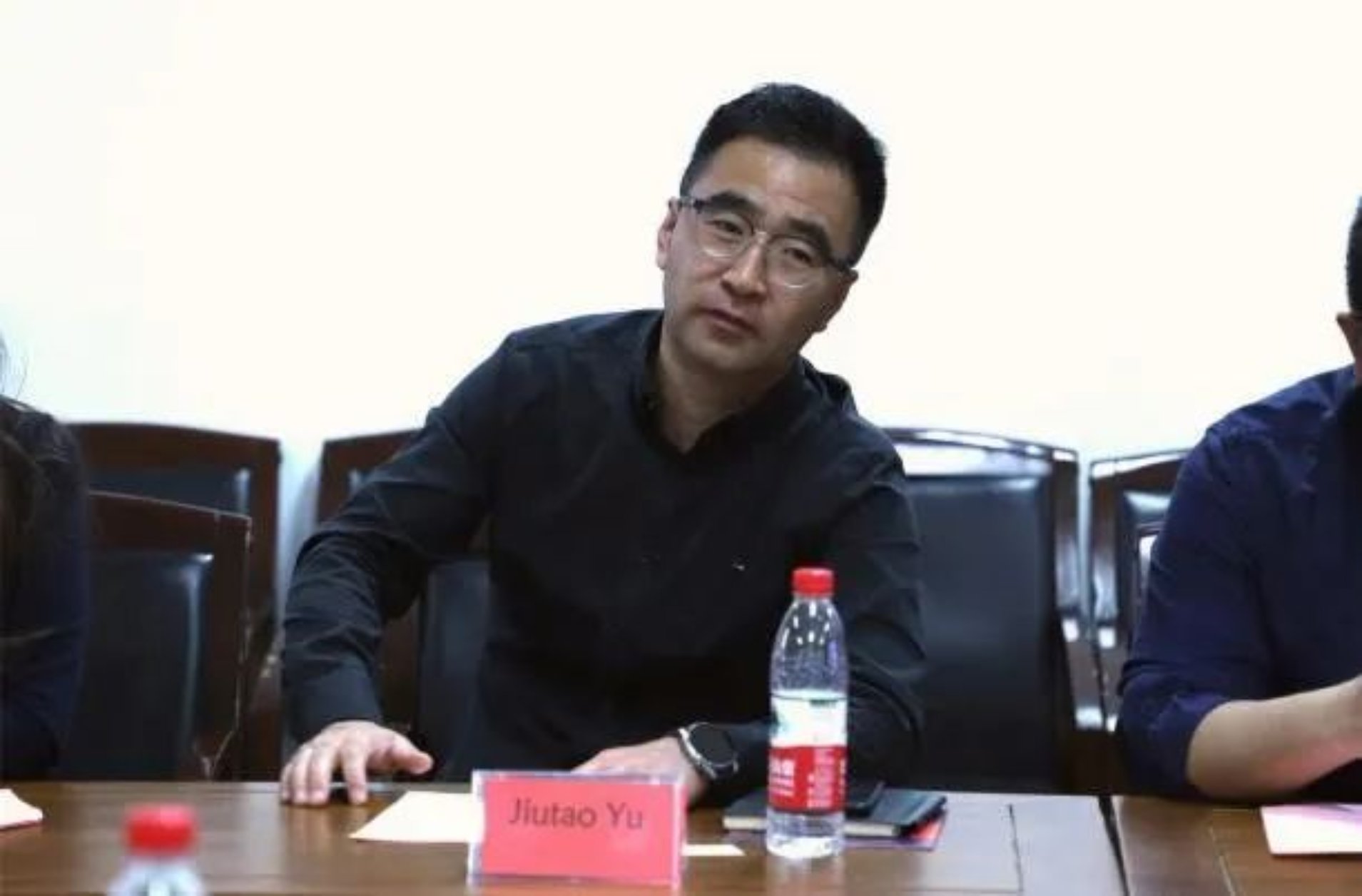 勾引色情