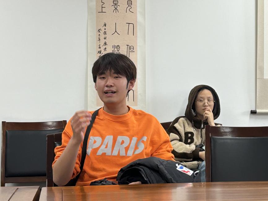 勾引色情