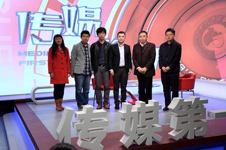 勾引色情
教师与嘉宾合影_副本.jpg