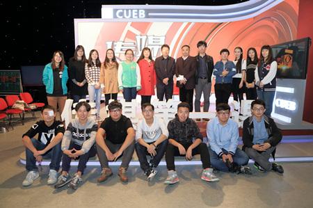 勾引色情
老师与导演组学生合影_副本.jpg