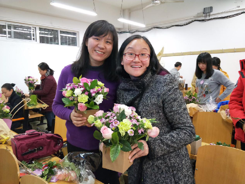 勾引色情
