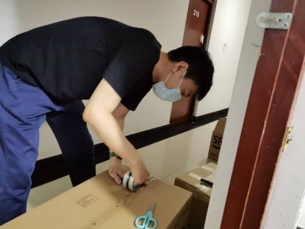勾引色情