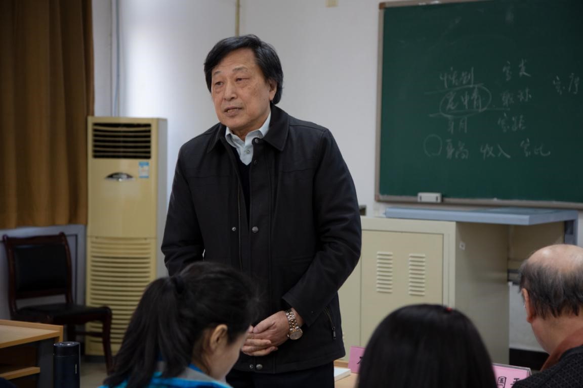 勾引色情