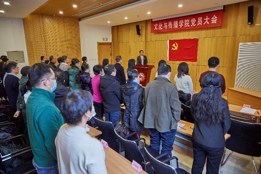 勾引色情