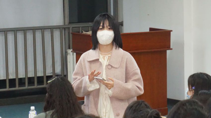 勾引色情